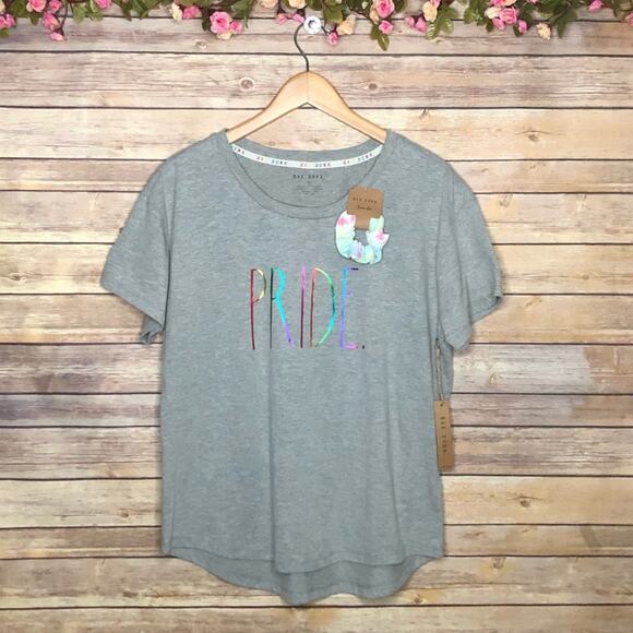 NWT Rae Dunn Rainbow Pride Top - Picture 1 of 5